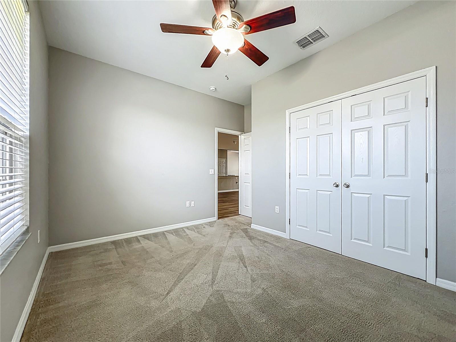 Image 30 of 42 For 301 Terranova Boulevard