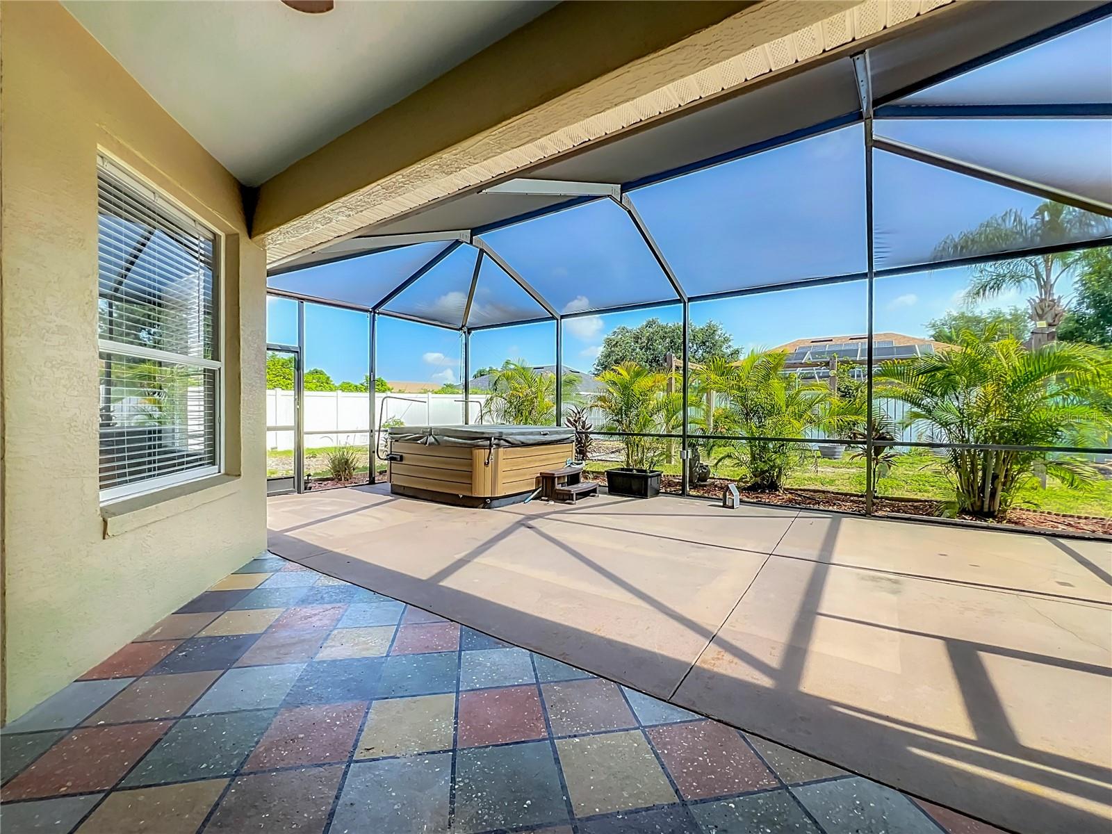 Image 33 of 42 For 301 Terranova Boulevard