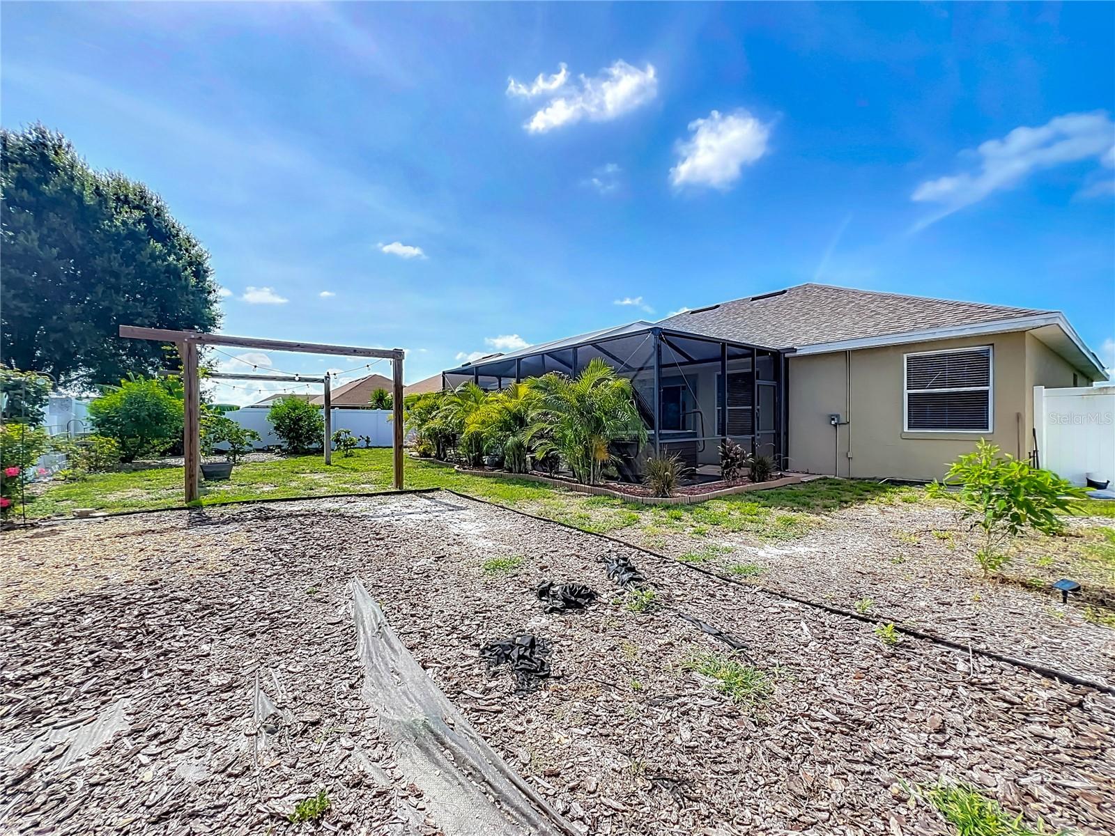 Image 37 of 42 For 301 Terranova Boulevard