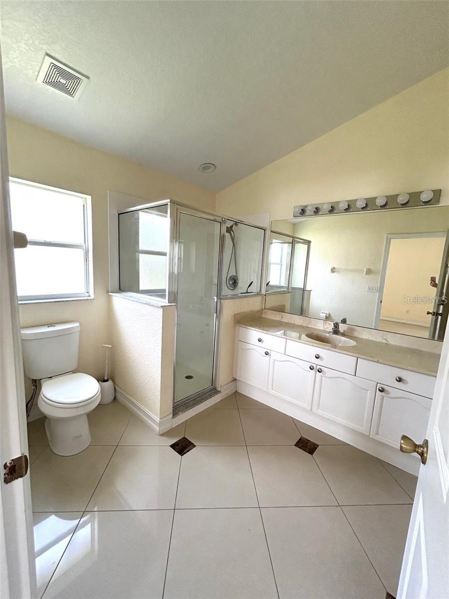 Image 11 of 31 For 2817 Maguire Drive