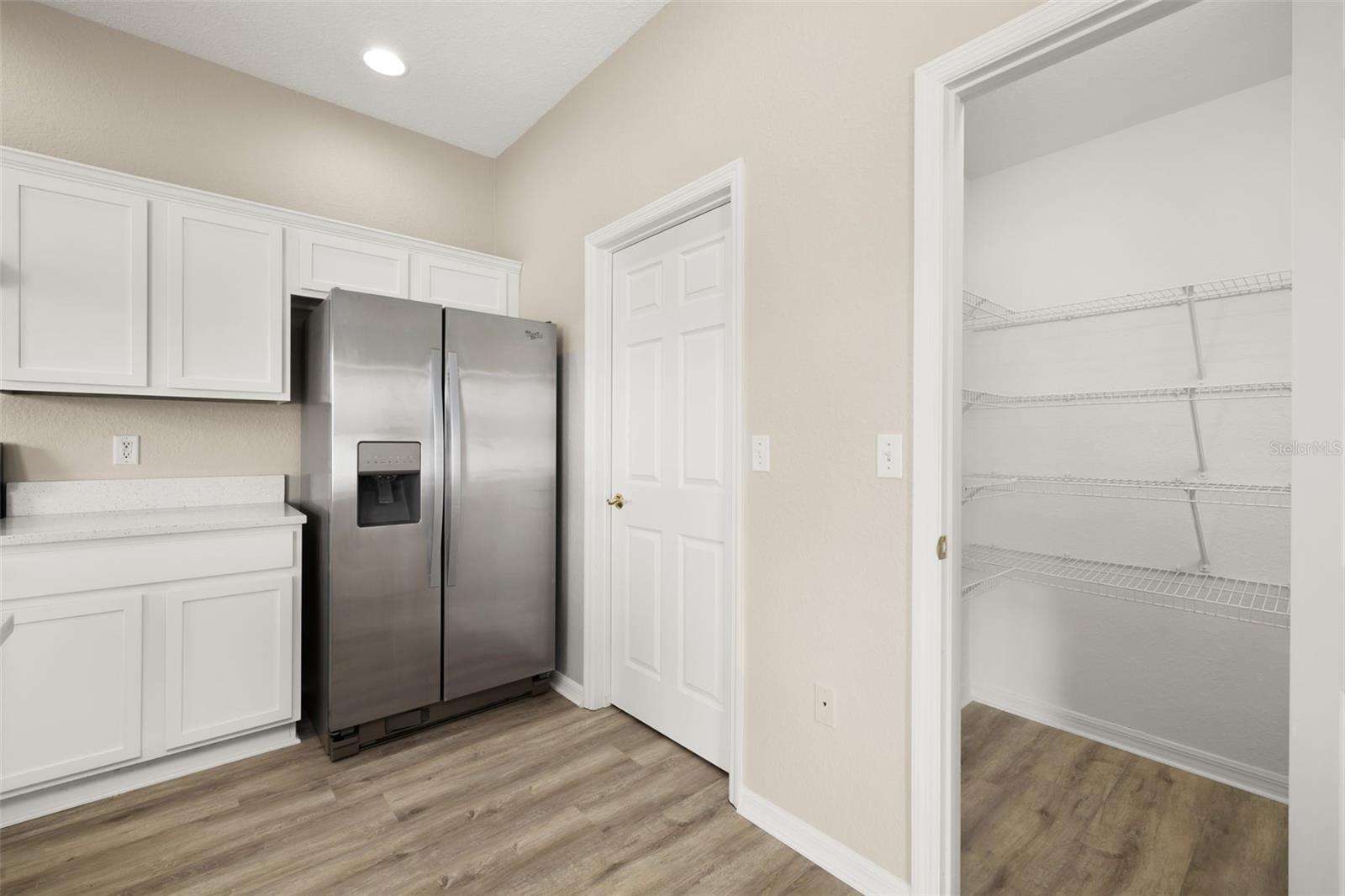 Image 16 of 44 For 1037 Brenton Manor Drive