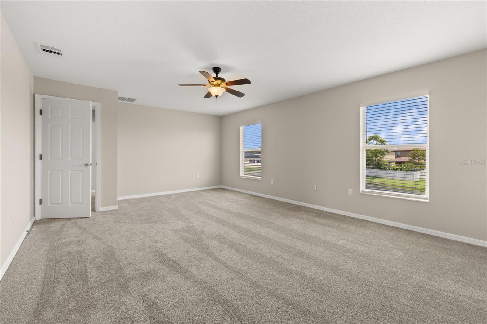 Image 23 of 44 For 1037 Brenton Manor Drive