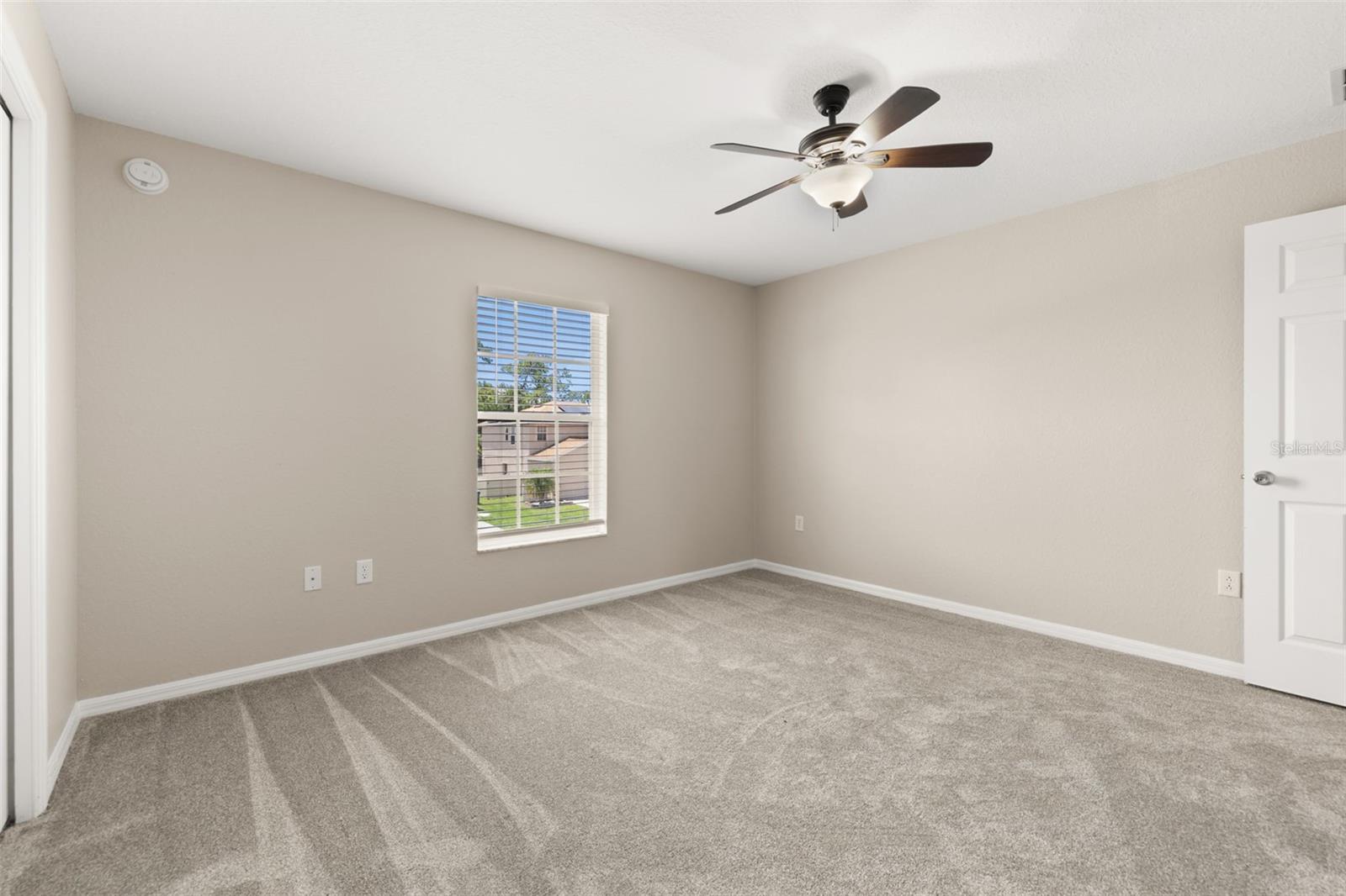 Image 30 of 44 For 1037 Brenton Manor Drive