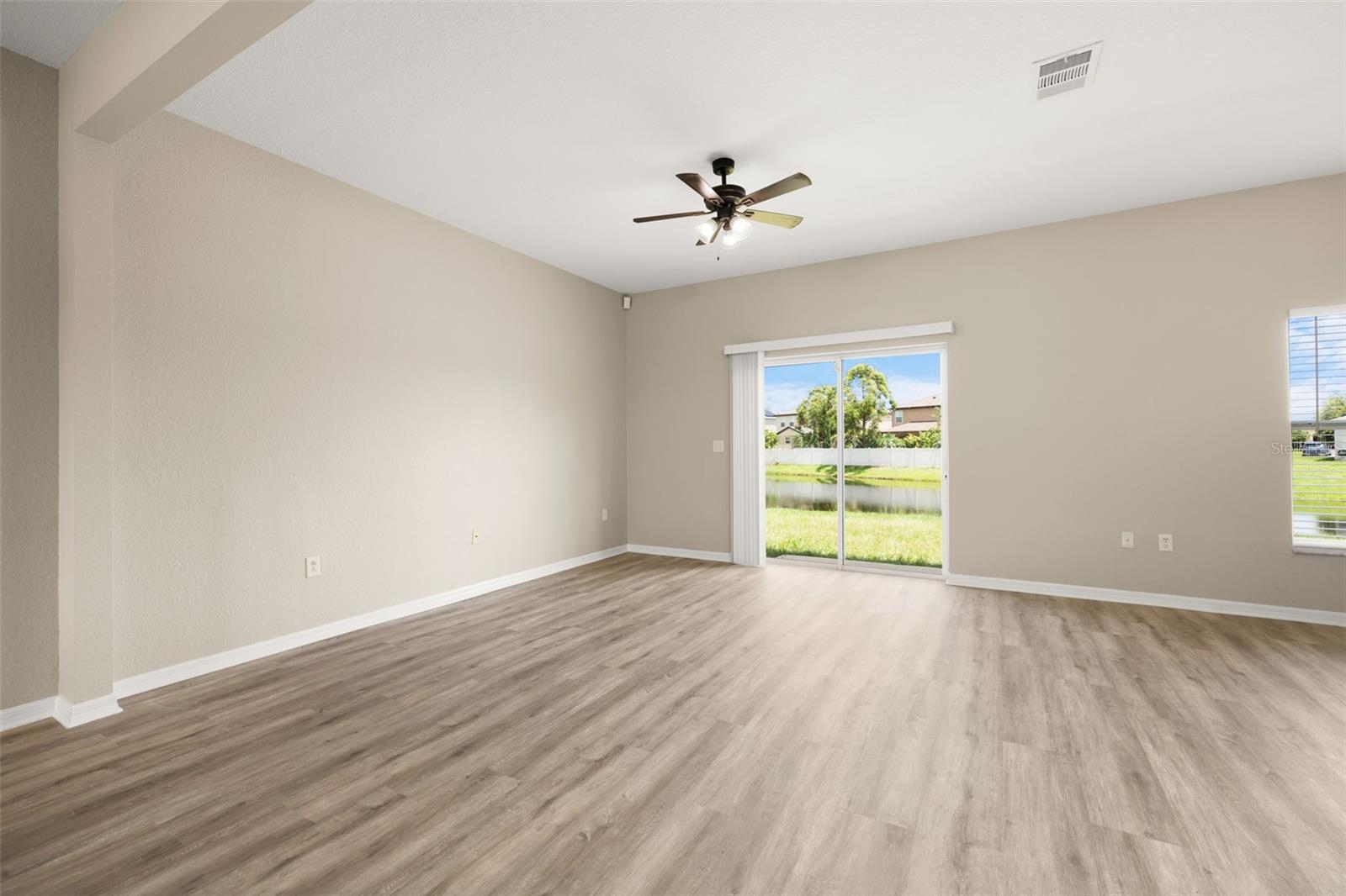 Image 9 of 44 For 1037 Brenton Manor Drive