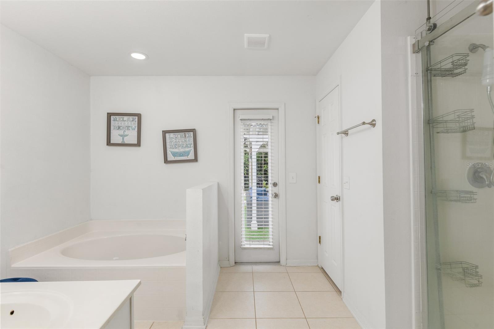 Image 19 of 30 For 512 Yellow Tail Place