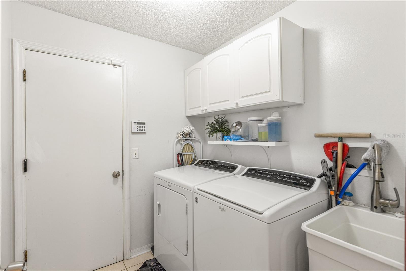 Image 21 of 30 For 512 Yellow Tail Place