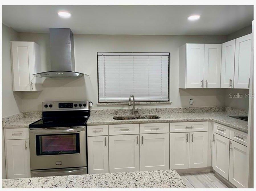 Image 4 of 4 For 417 Randolph Avenue