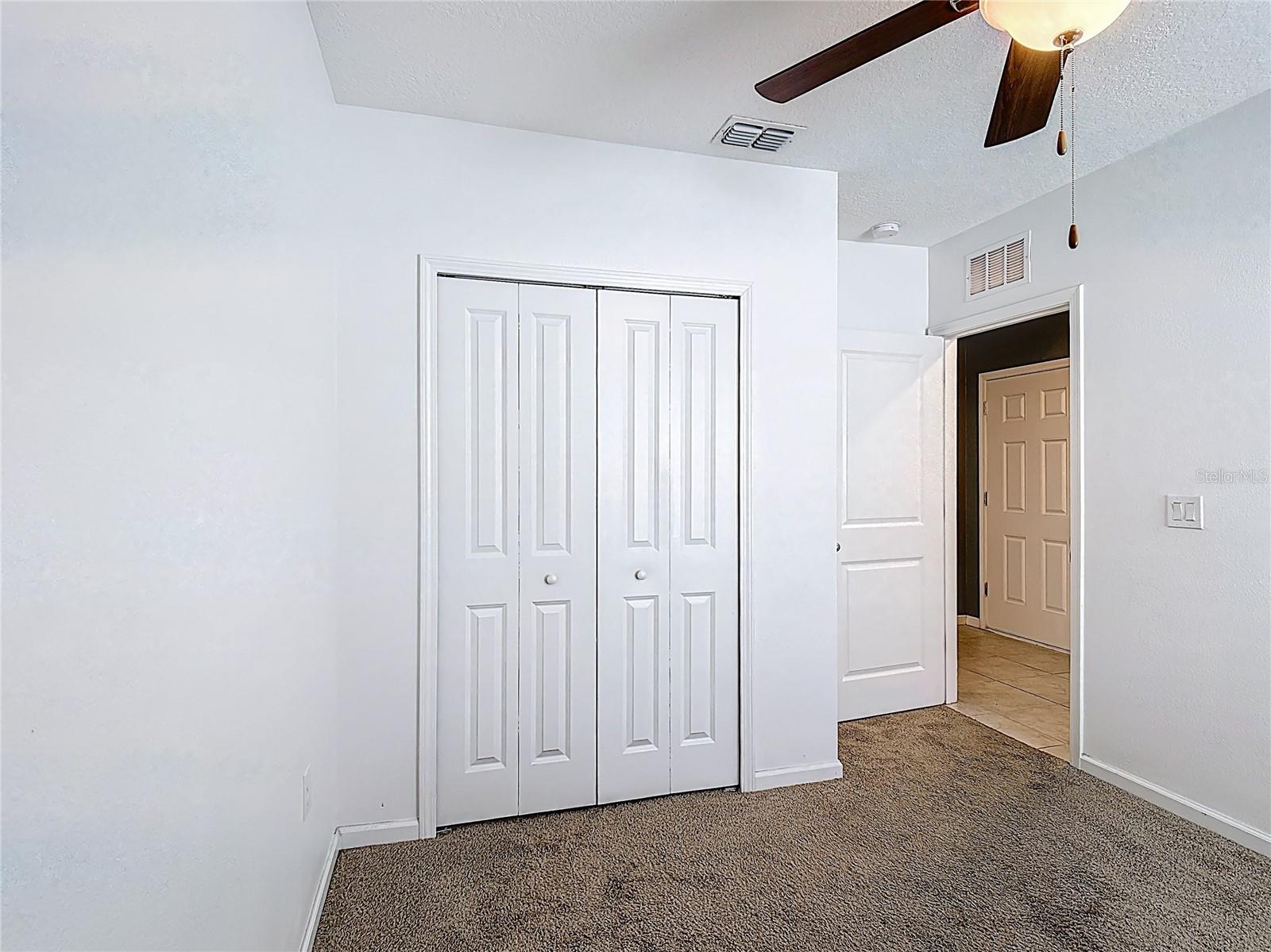 Image 25 of 44 For 450 Taft Drive