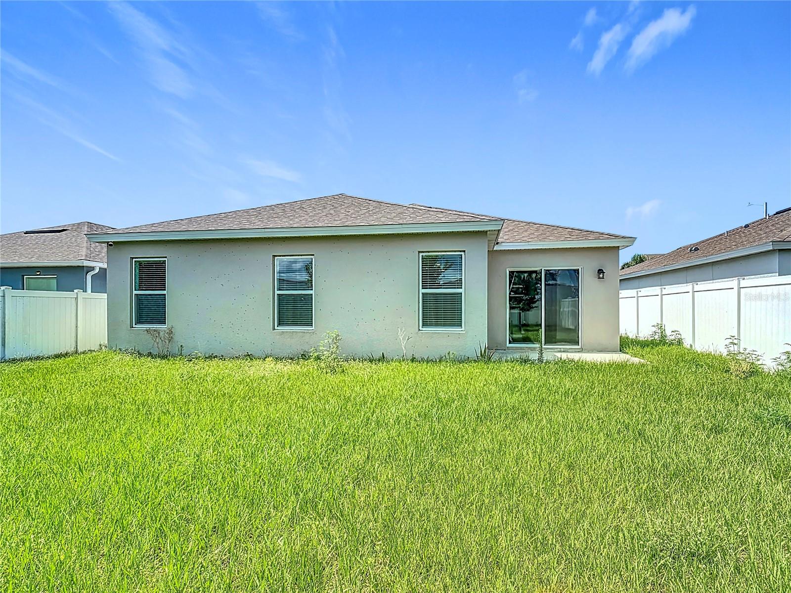 Image 41 of 44 For 450 Taft Drive