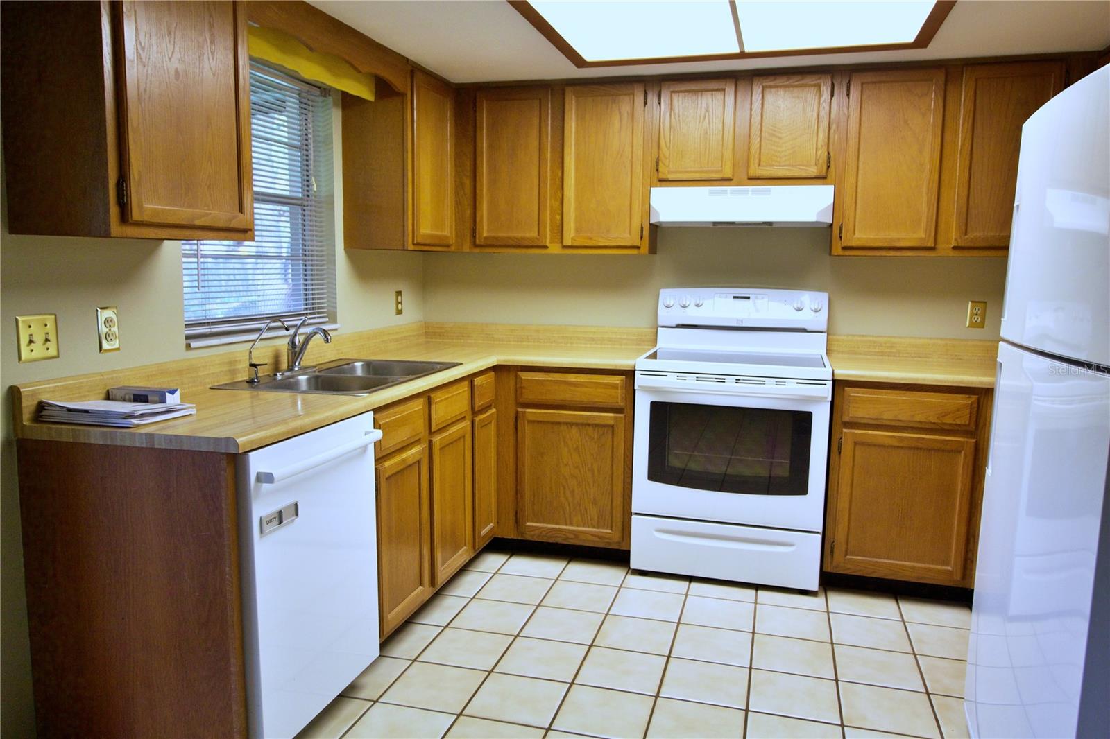 Image 10 of 22 For 6449 Eve Street