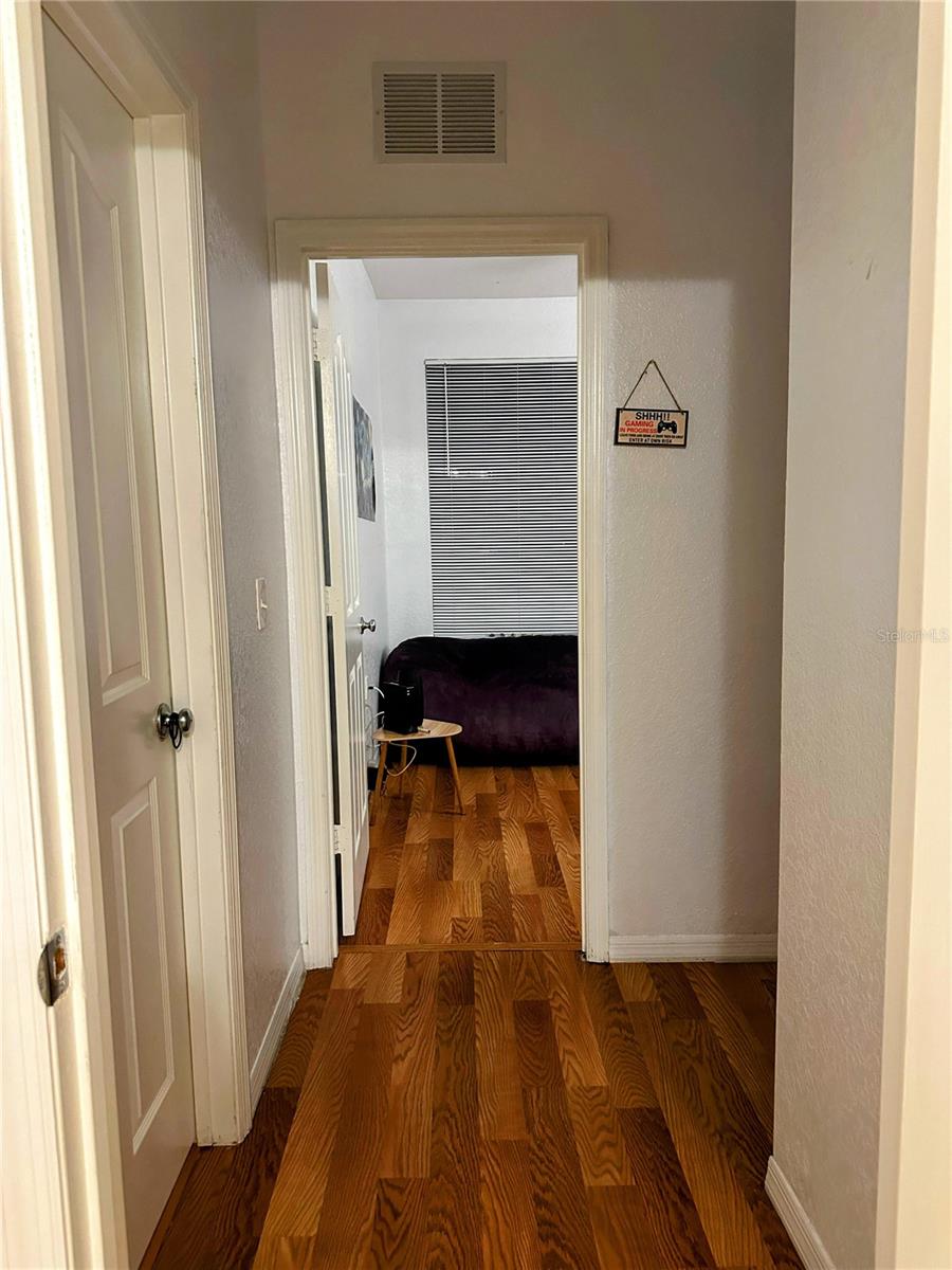 Image 11 of 43 For 6141 Metrowest Boulevard E 303