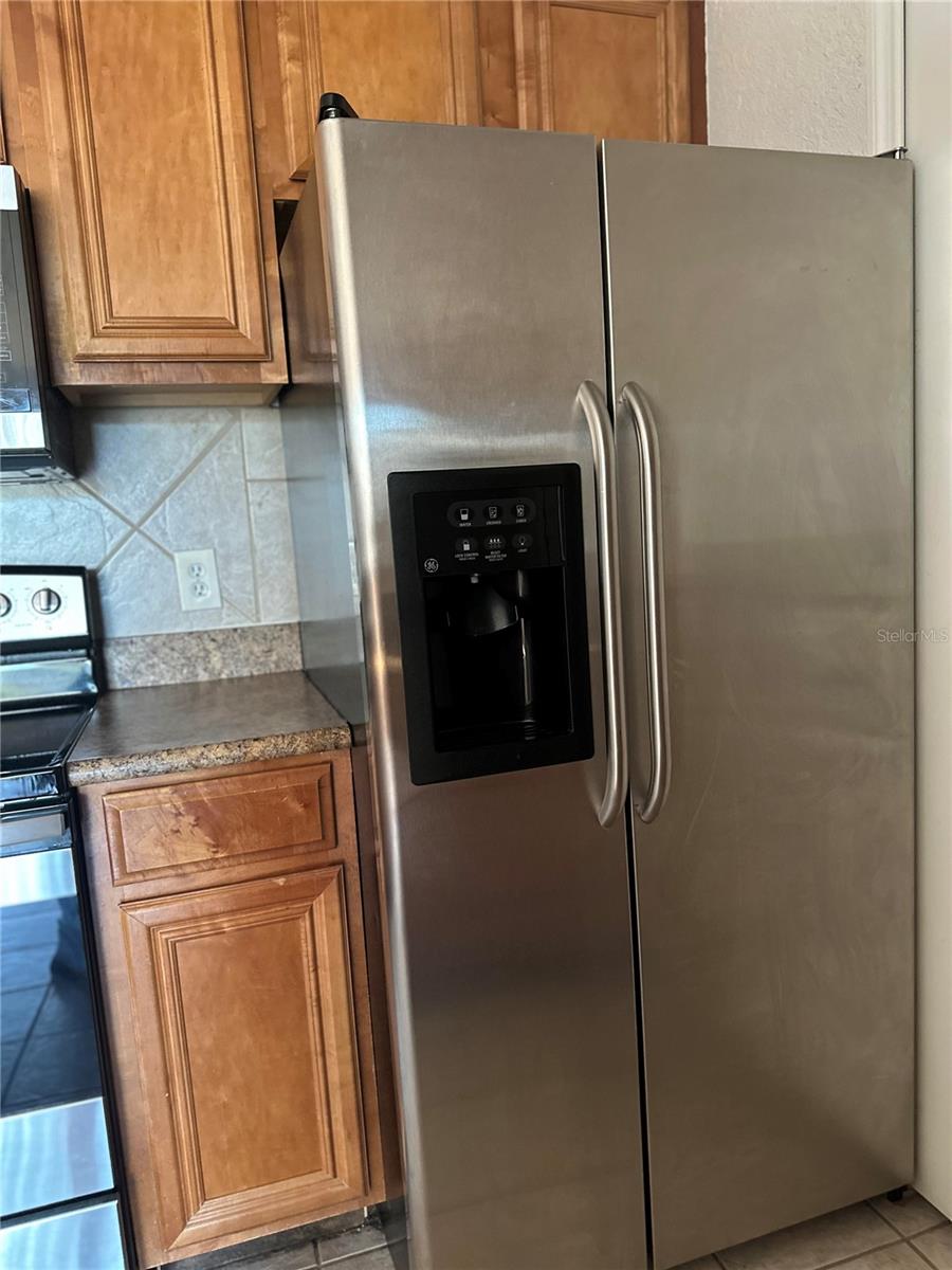 Image 6 of 43 For 6141 Metrowest Boulevard E 303