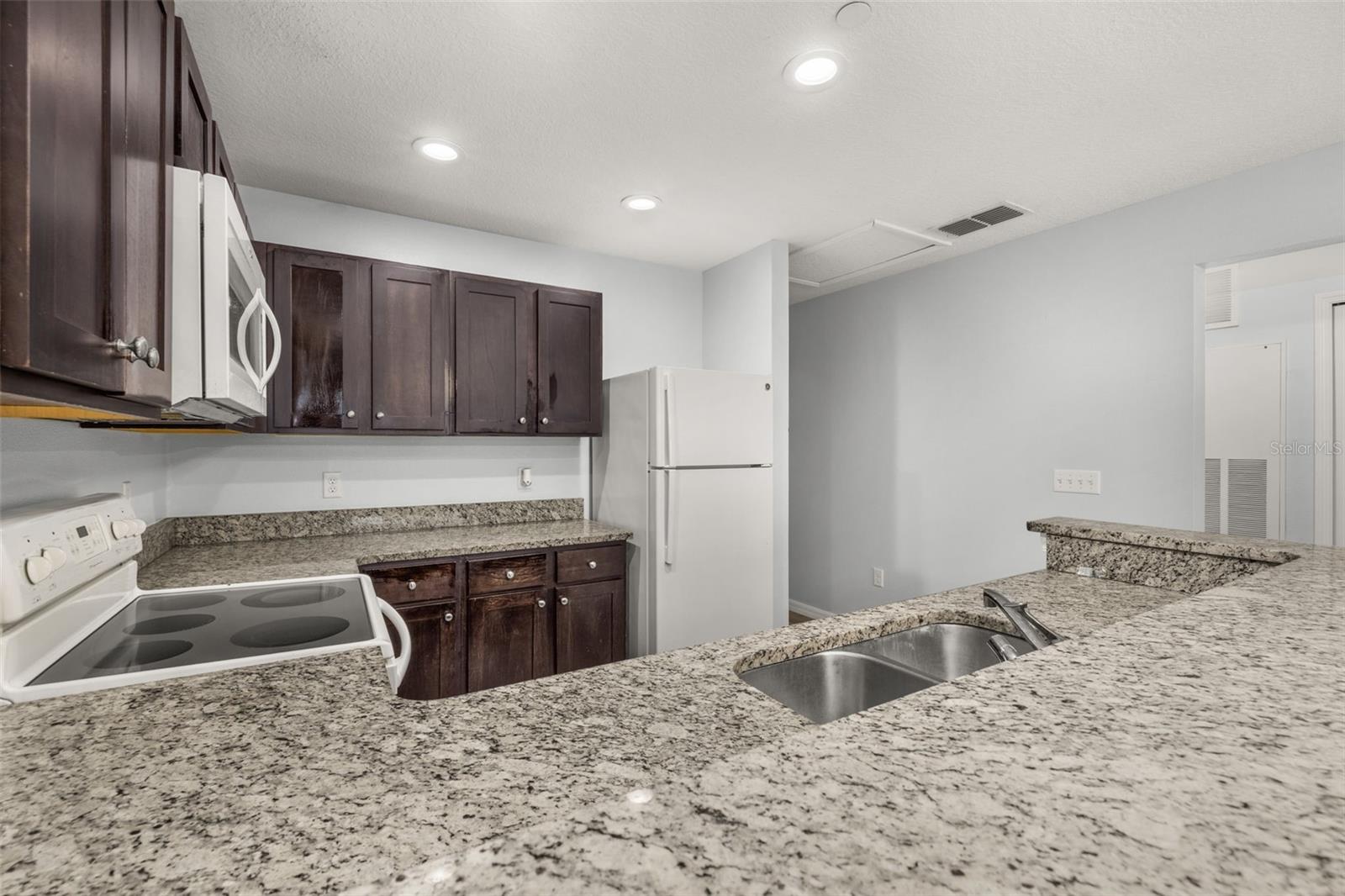 Image 15 of 28 For 284 Gardner Lane F