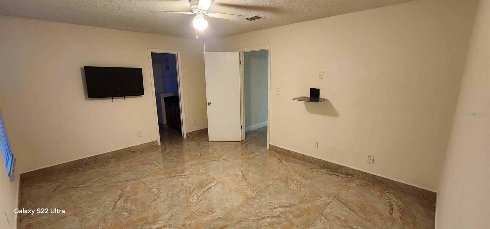 Image 16 of 29 For 112 Rosewood Court