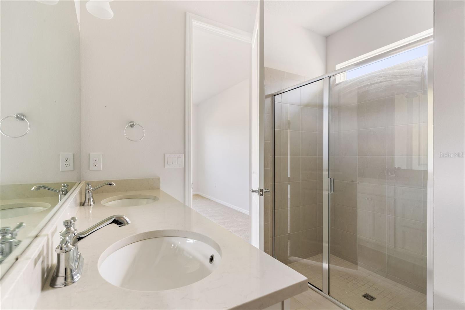 Image 12 of 21 For 36887 Highland Meadows Court