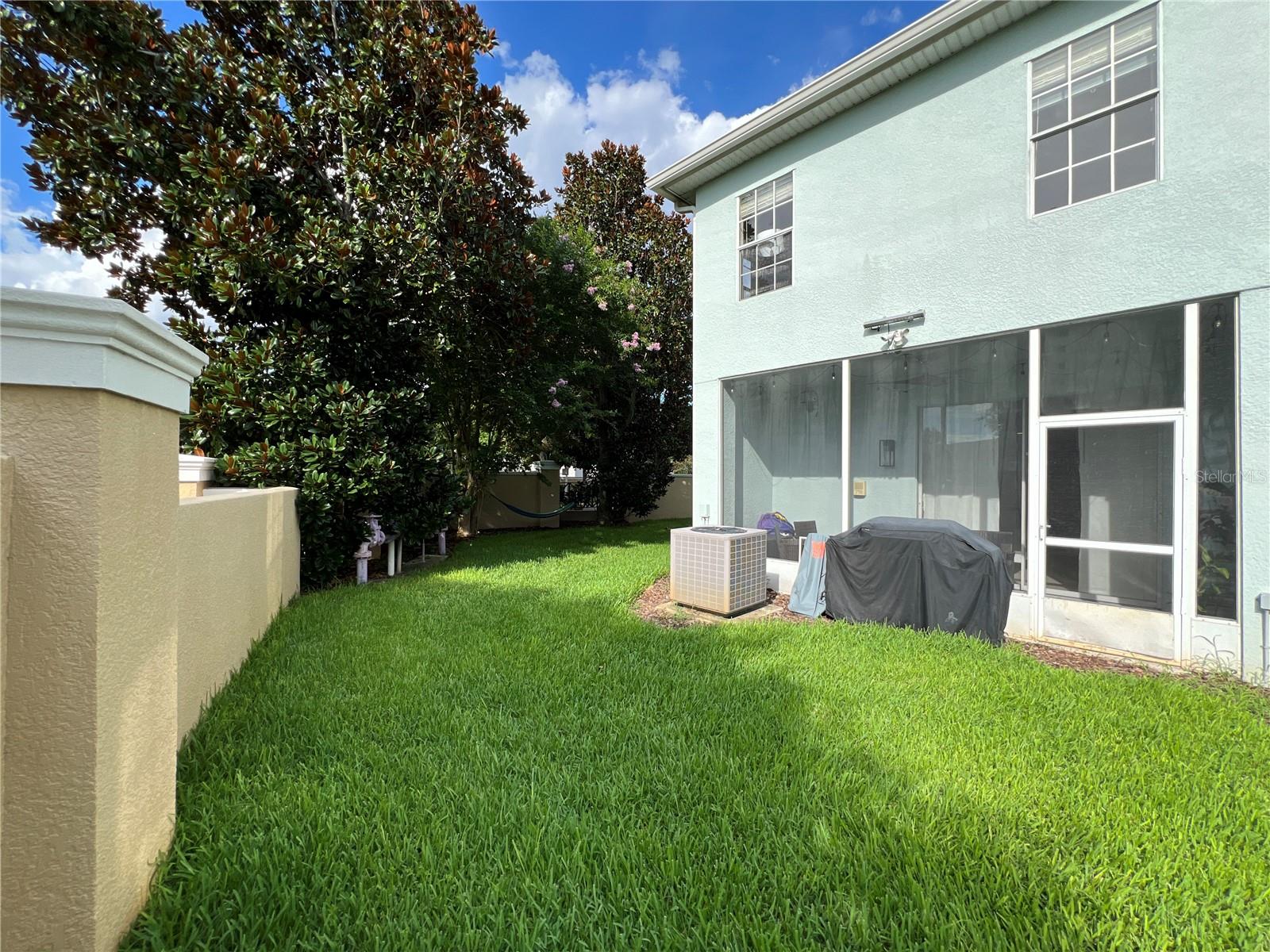Image 23 of 24 For 6011 Strada Isle Way
