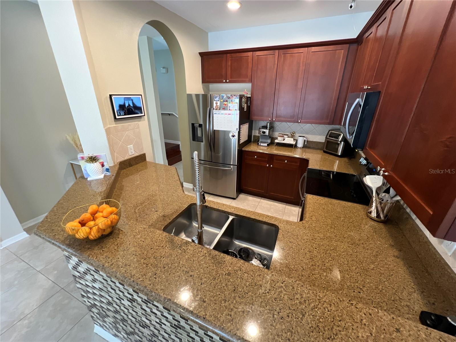 Image 4 of 24 For 6011 Strada Isle Way