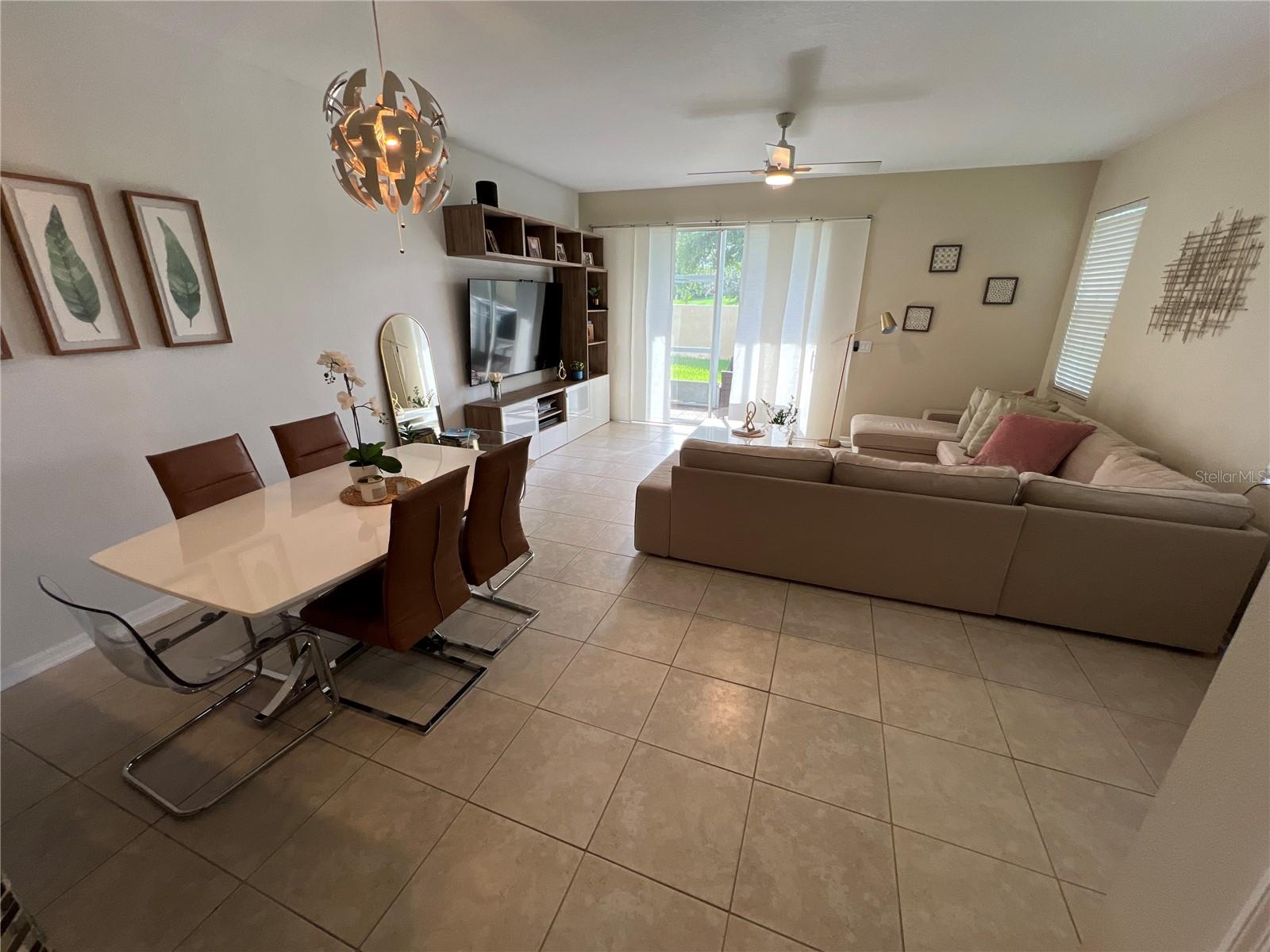 Image 5 of 24 For 6011 Strada Isle Way