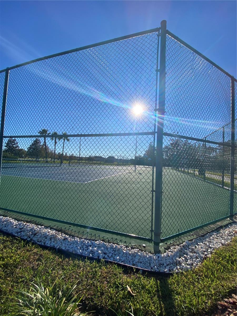 Image 3 of 17 For 2808 Adelaide Court