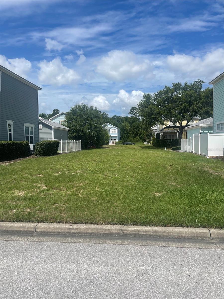 Image 4 of 5 For 1550 Fairview Circle