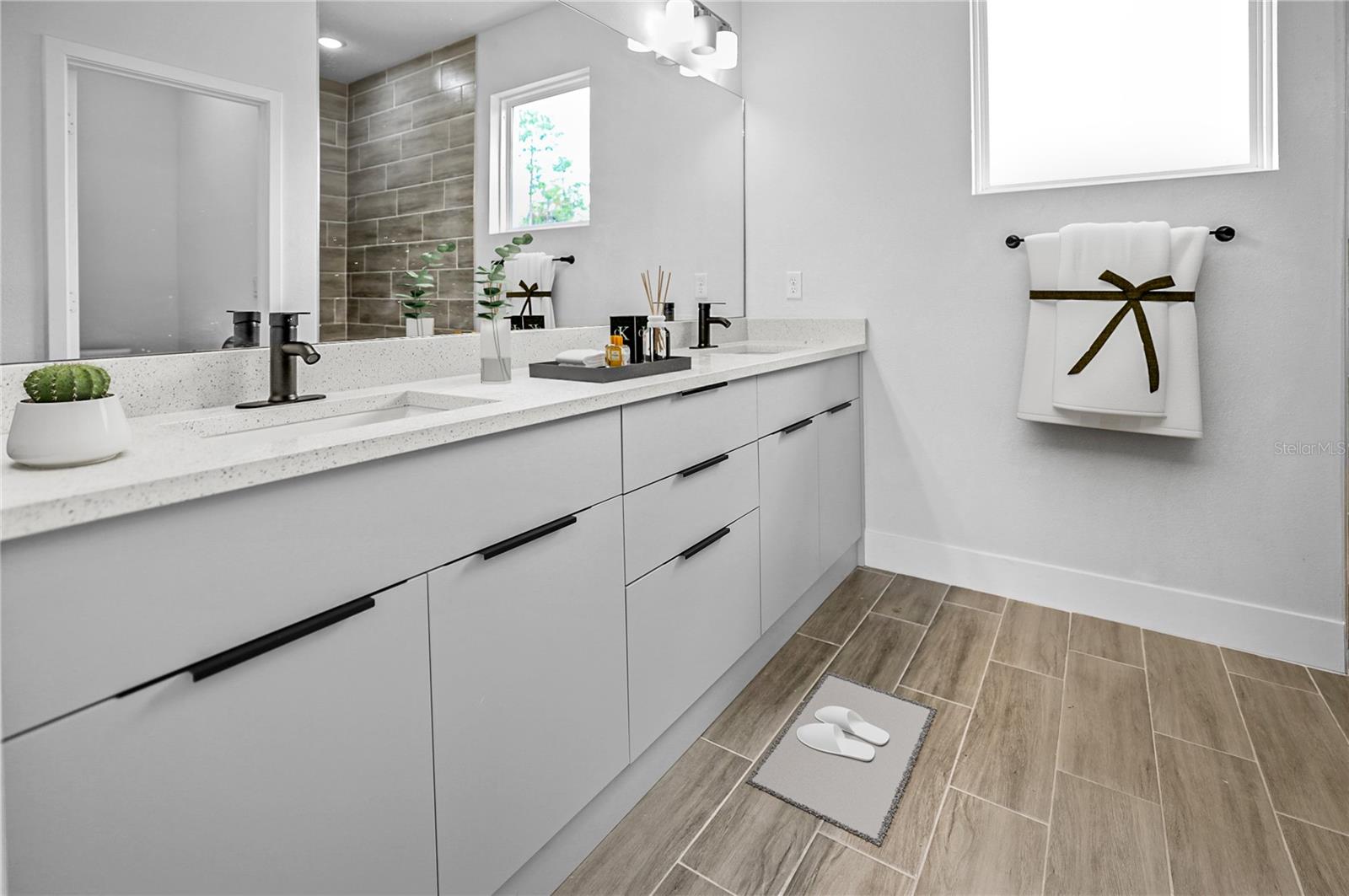 Image 7 of 11 For 4476 149th Street