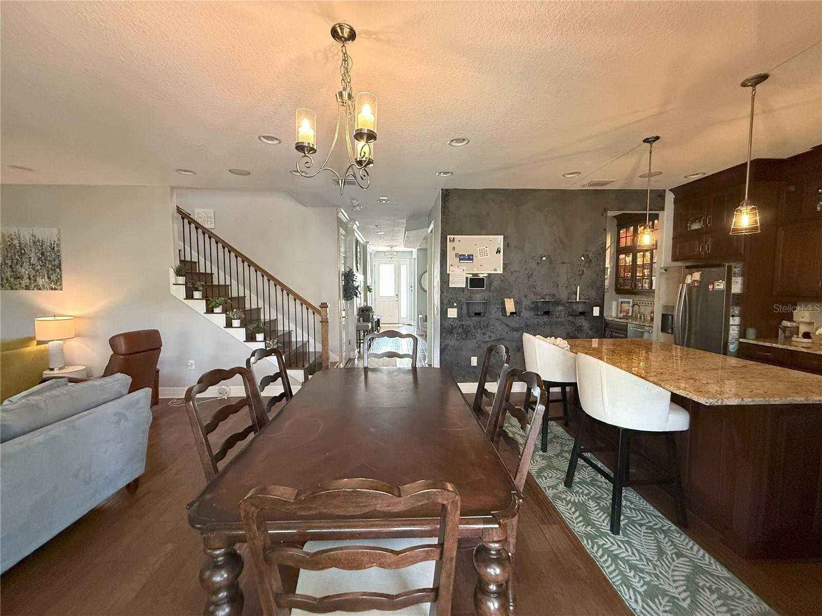 Image 11 of 35 For 8986 Fullerwood Avenue