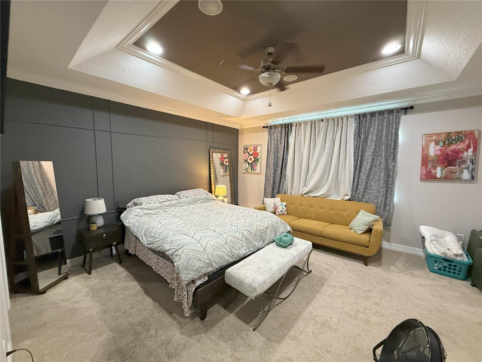 Image 16 of 35 For 8986 Fullerwood Avenue