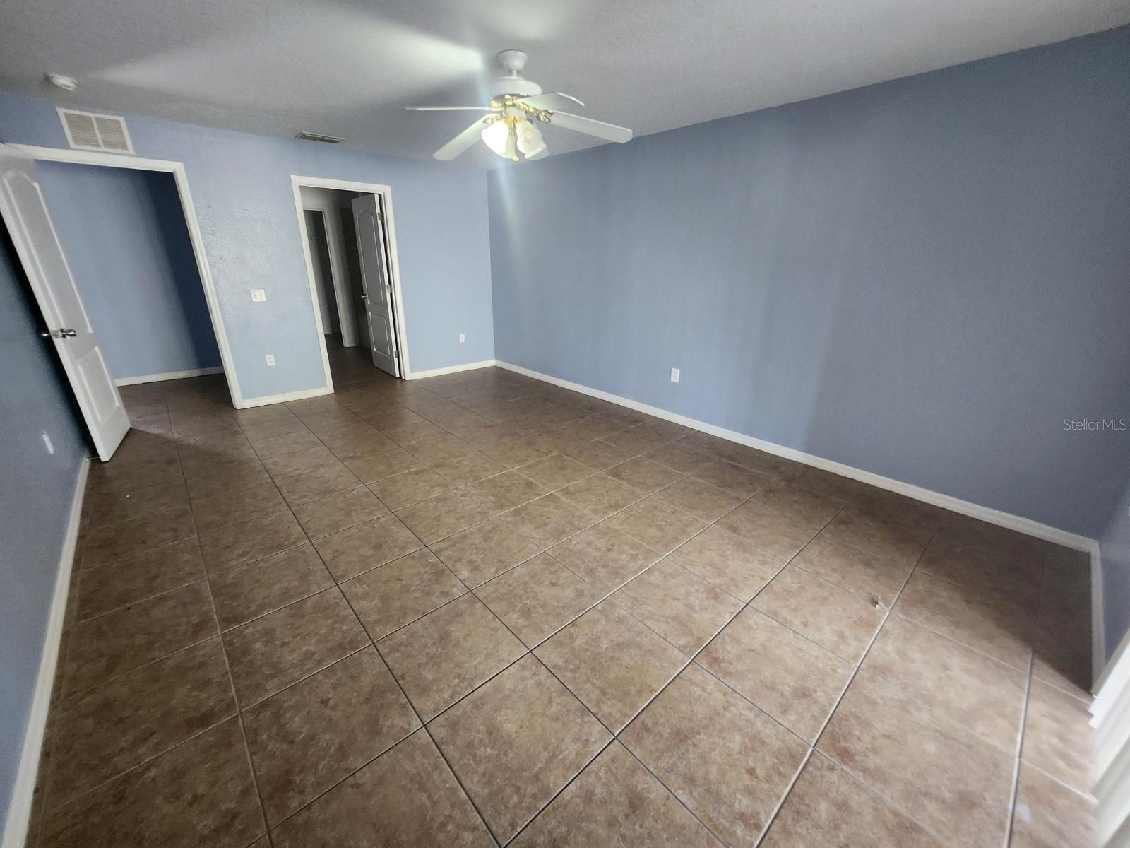 Image 8 of 11 For 635 Bluebill Court A