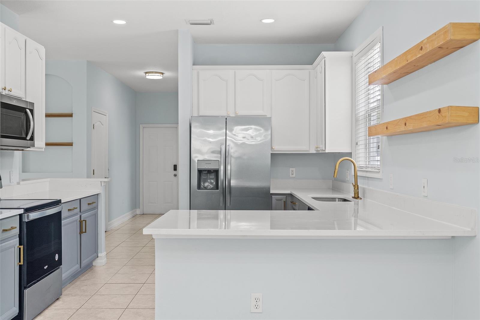 Image 12 of 64 For 6905 Beargrass Road