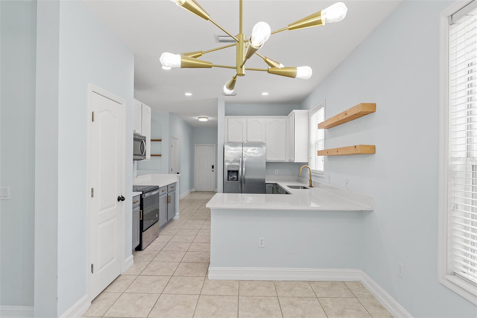Image 13 of 64 For 6905 Beargrass Road