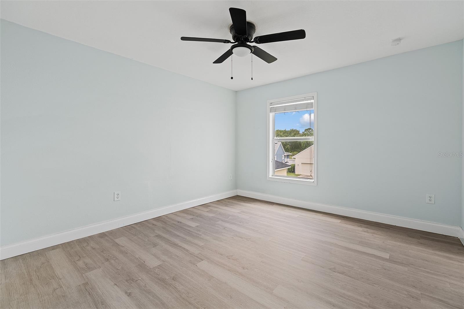 Image 27 of 64 For 6905 Beargrass Road