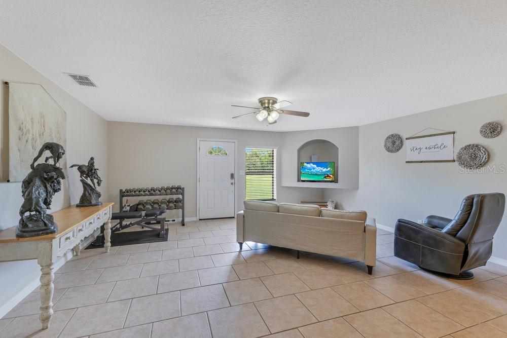 Image 32 of 49 For 3181 Canter Lane
