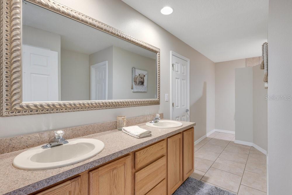 Image 33 of 49 For 3181 Canter Lane