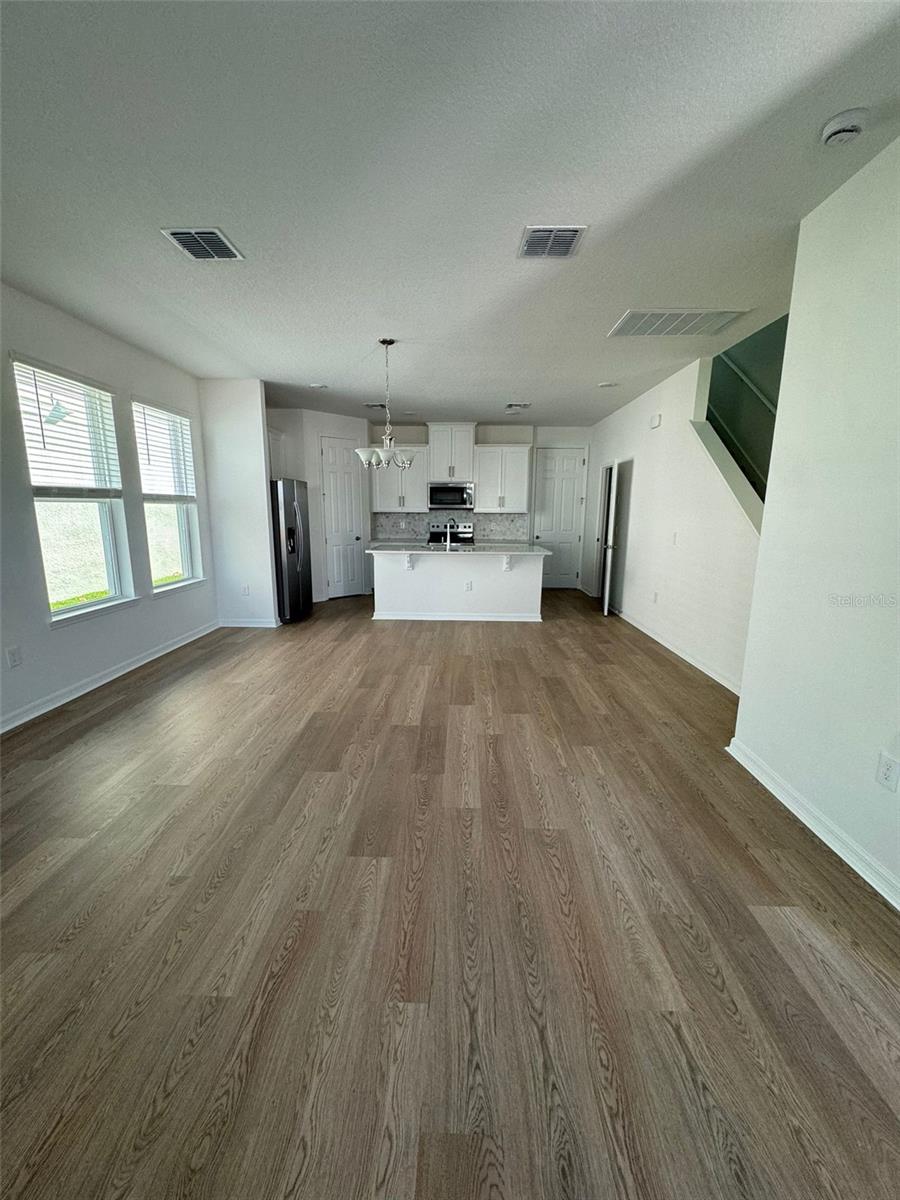 Image 4 of 28 For 11928 Bracco St