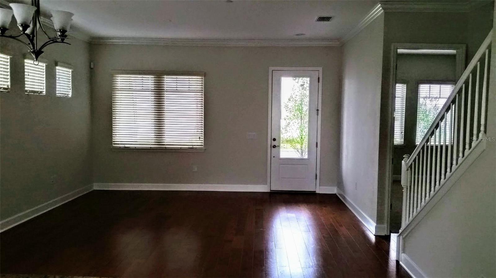 Image 8 of 33 For 13791 Benavente Avenue