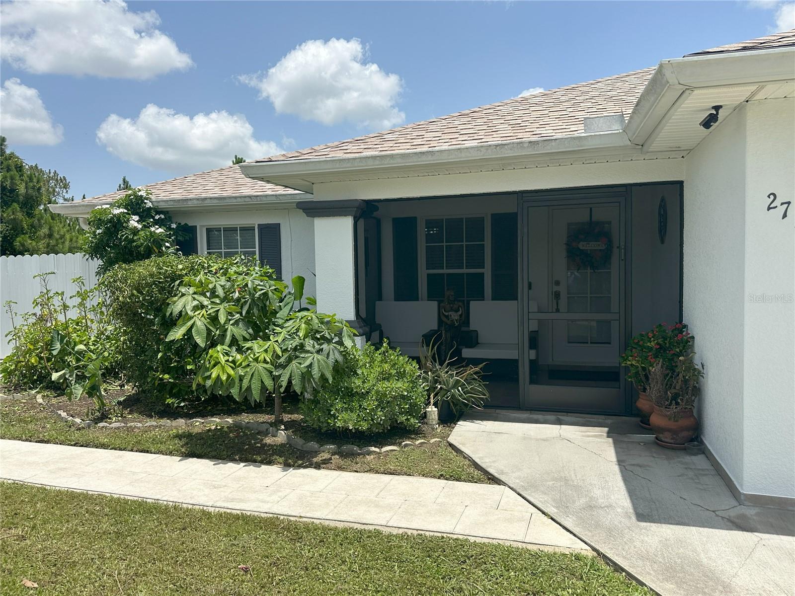 Image 10 of 74 For 2714 49th Street W