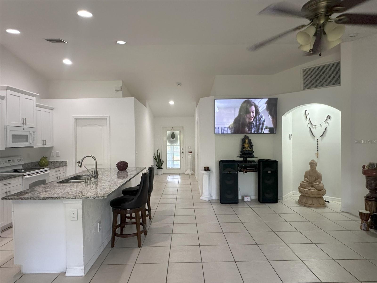 Image 21 of 74 For 2714 49th Street W