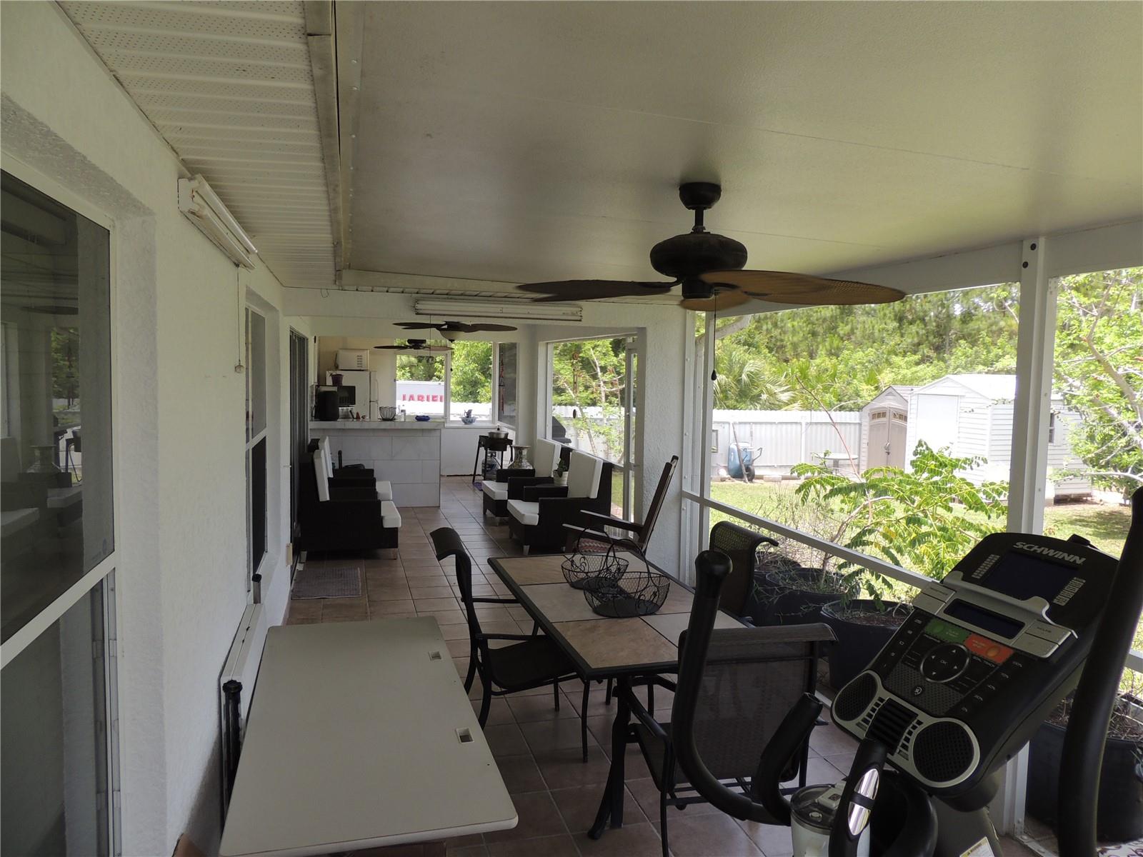 Image 44 of 74 For 2714 49th Street W