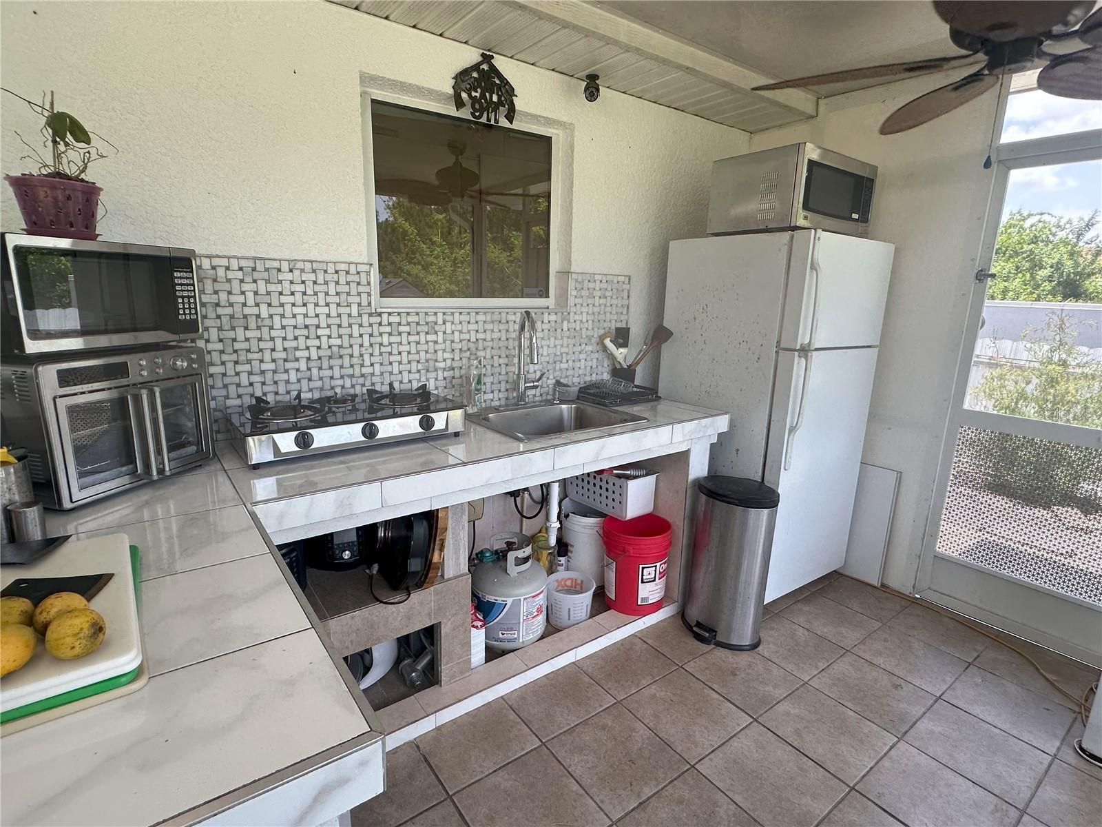 Image 50 of 74 For 2714 49th Street W