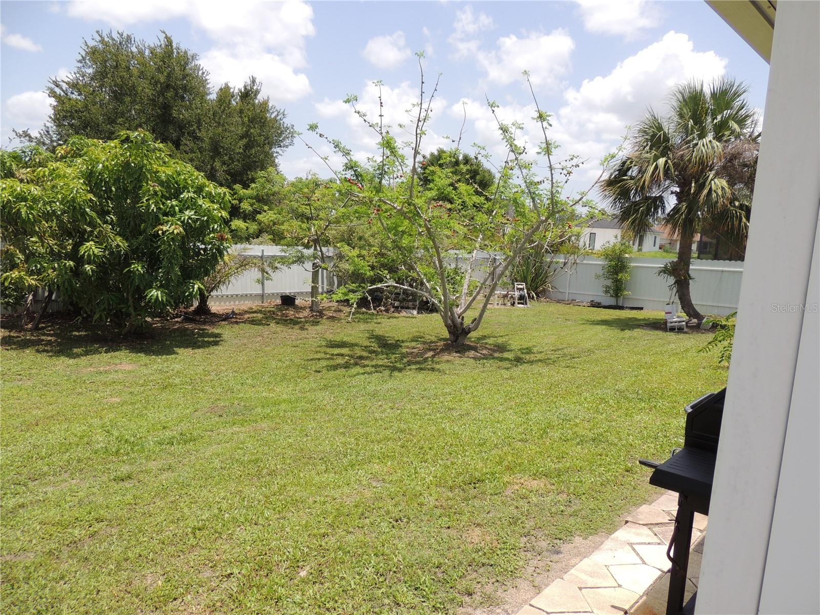 Image 58 of 74 For 2714 49th Street W