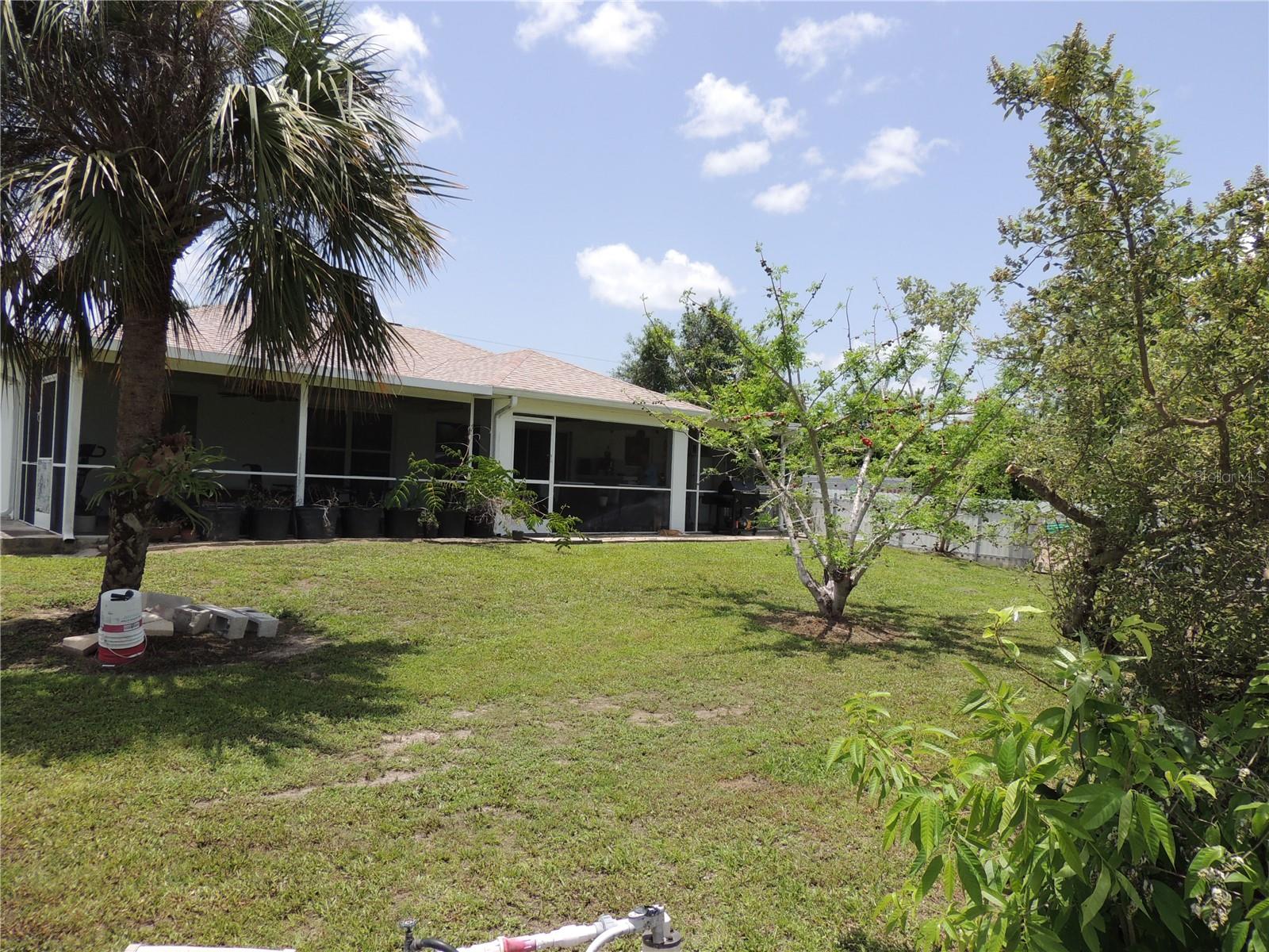 Image 62 of 74 For 2714 49th Street W