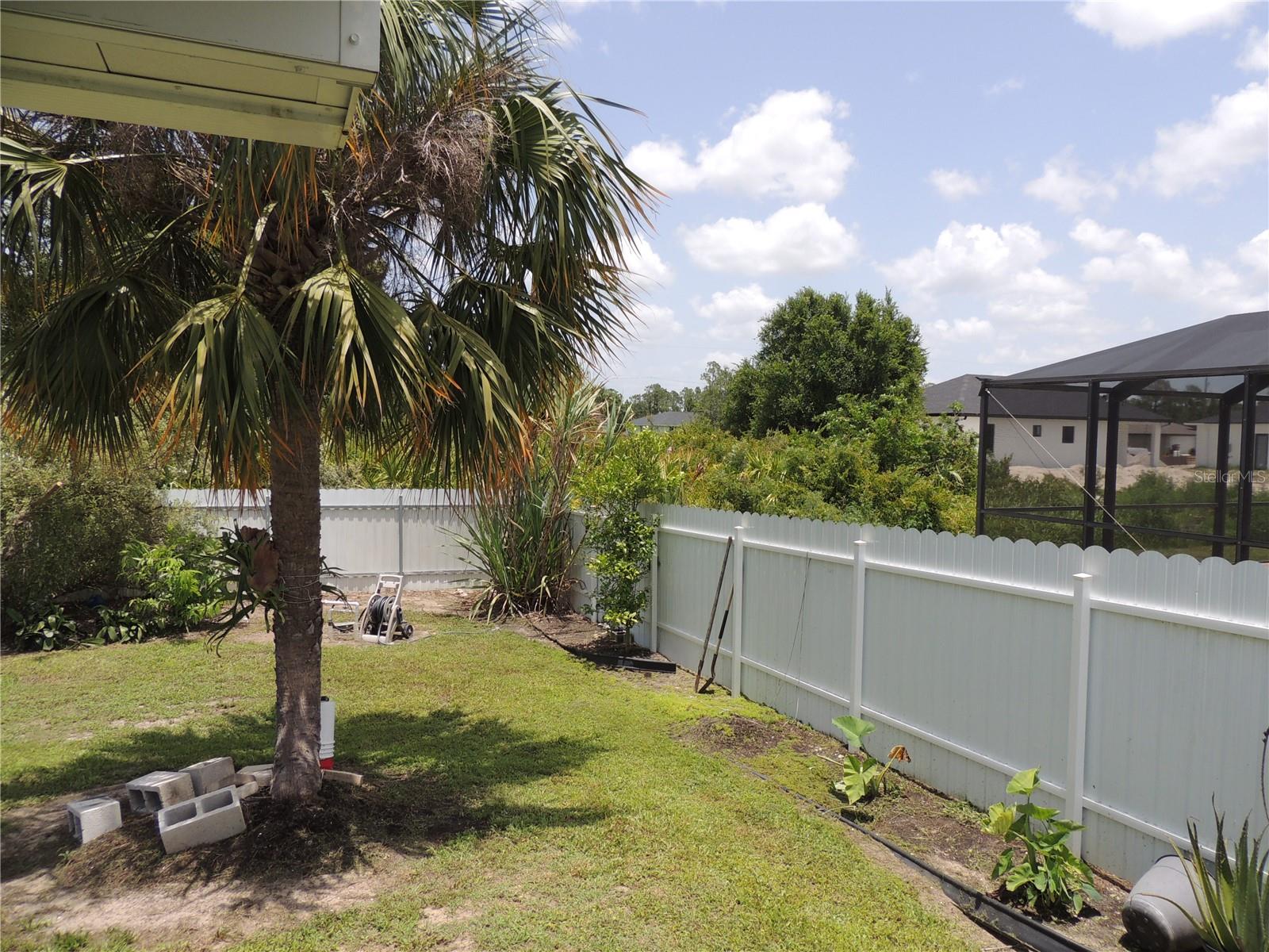 Image 65 of 74 For 2714 49th Street W
