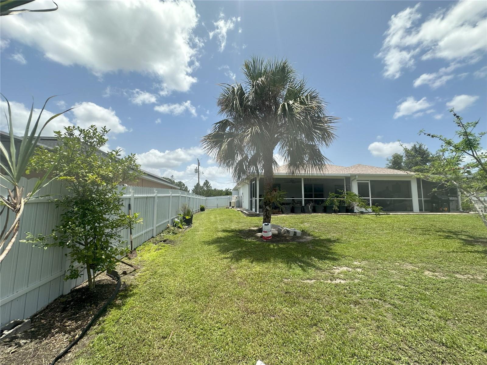 Image 66 of 74 For 2714 49th Street W