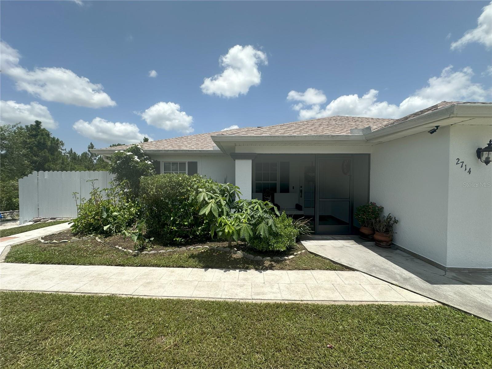 Image 8 of 74 For 2714 49th Street W