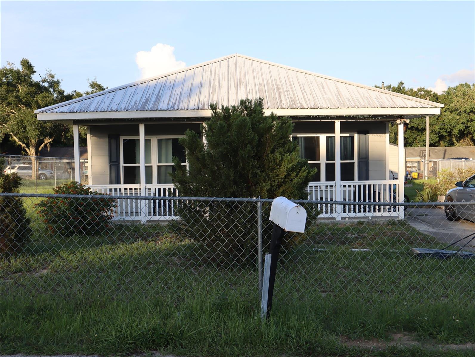 Details for 423 Midway Avenue, MASCOTTE, FL 34753