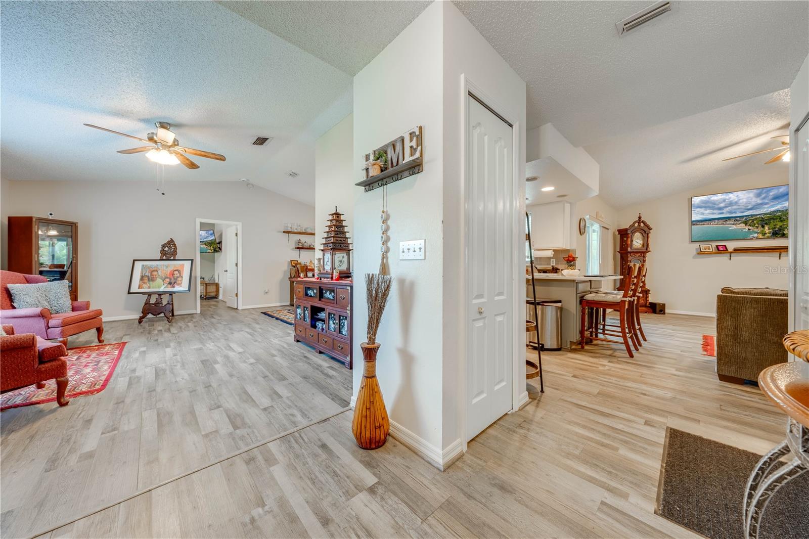 Image 39 of 57 For 961 Whisler Court