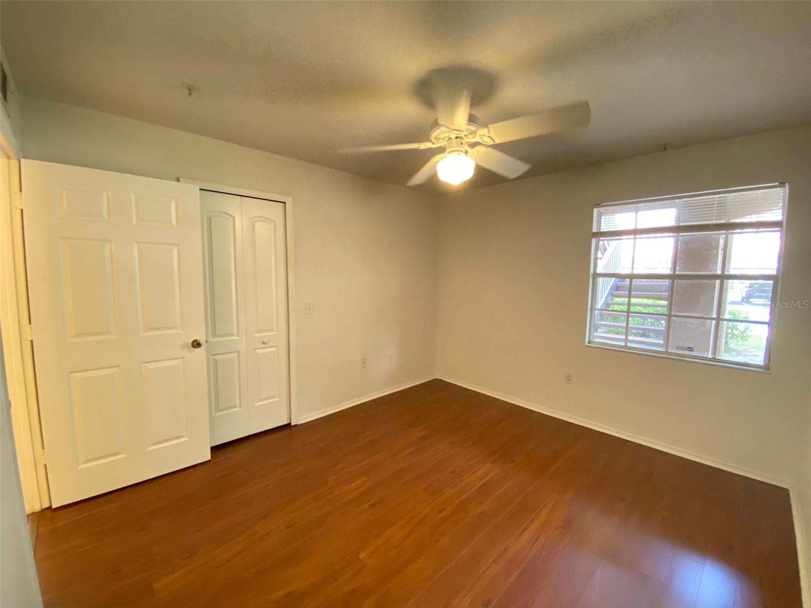 Image 11 of 39 For 13941 Fairway Island Drive 716
