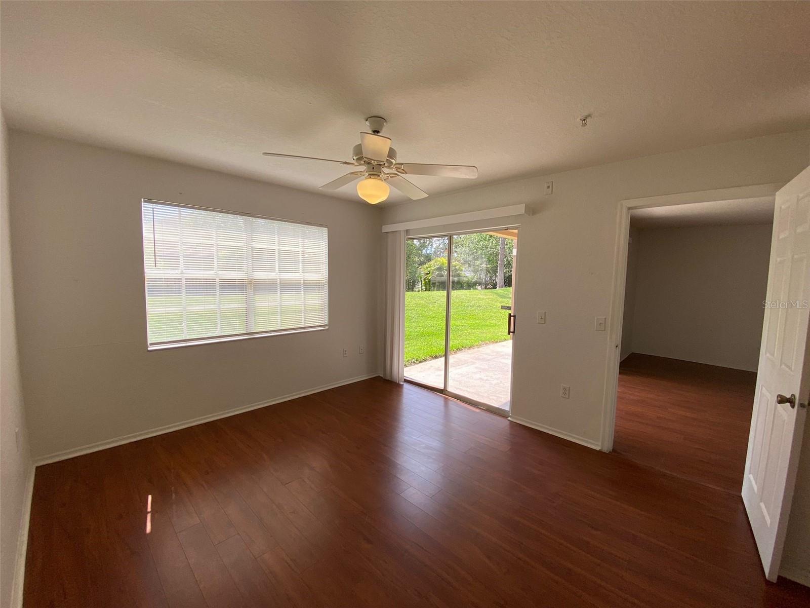 Image 17 of 39 For 13941 Fairway Island Drive 716