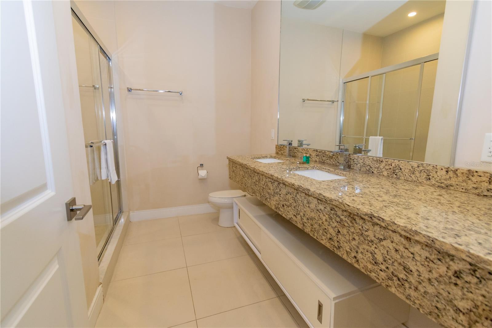Image 19 of 37 For 7628 Recife Drive