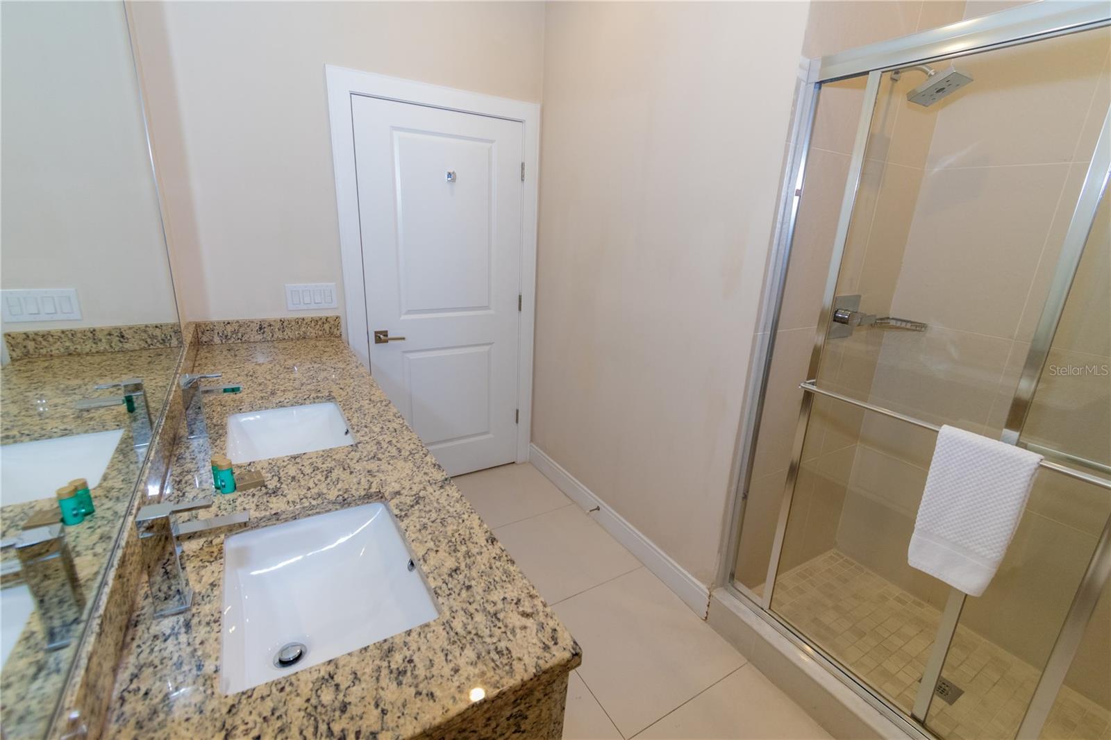 Image 20 of 37 For 7628 Recife Drive